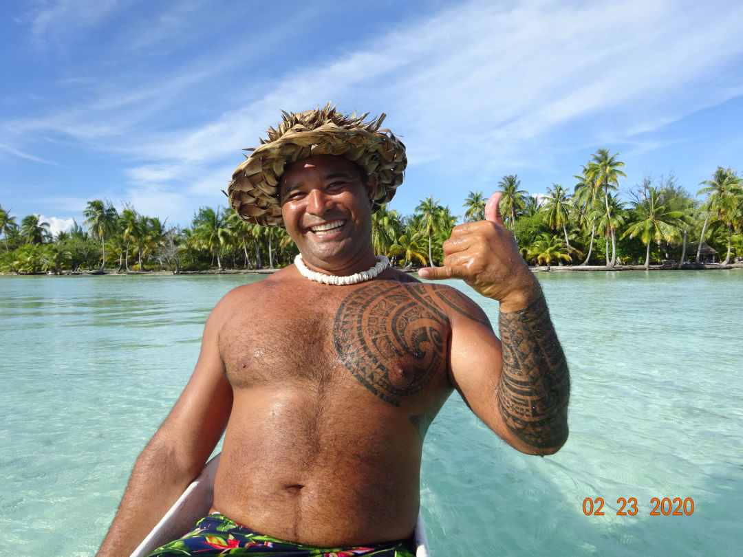 Tahitian Smiles